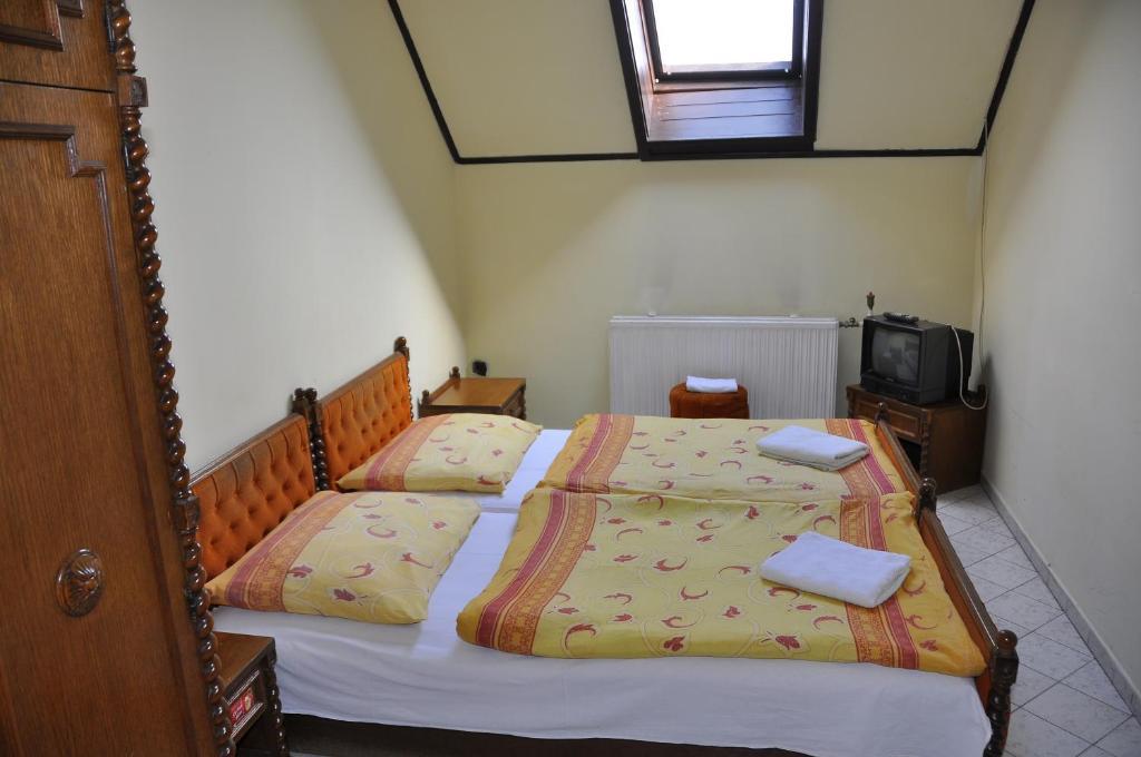 Hotel Palota Βουδαπέστη Δωμάτιο φωτογραφία